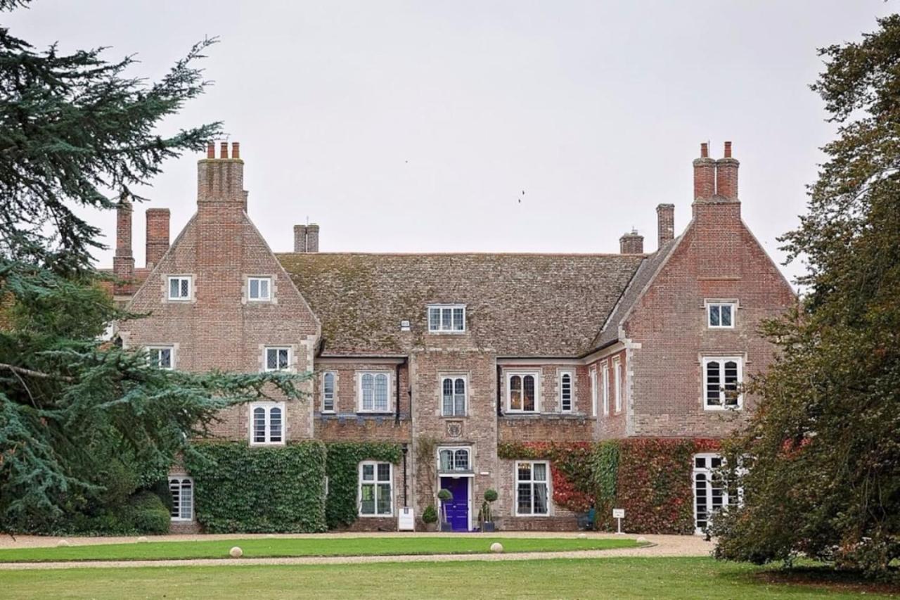 Hockwold Hall - Former Royal Residence Hockwold cum Wilton Экстерьер фото