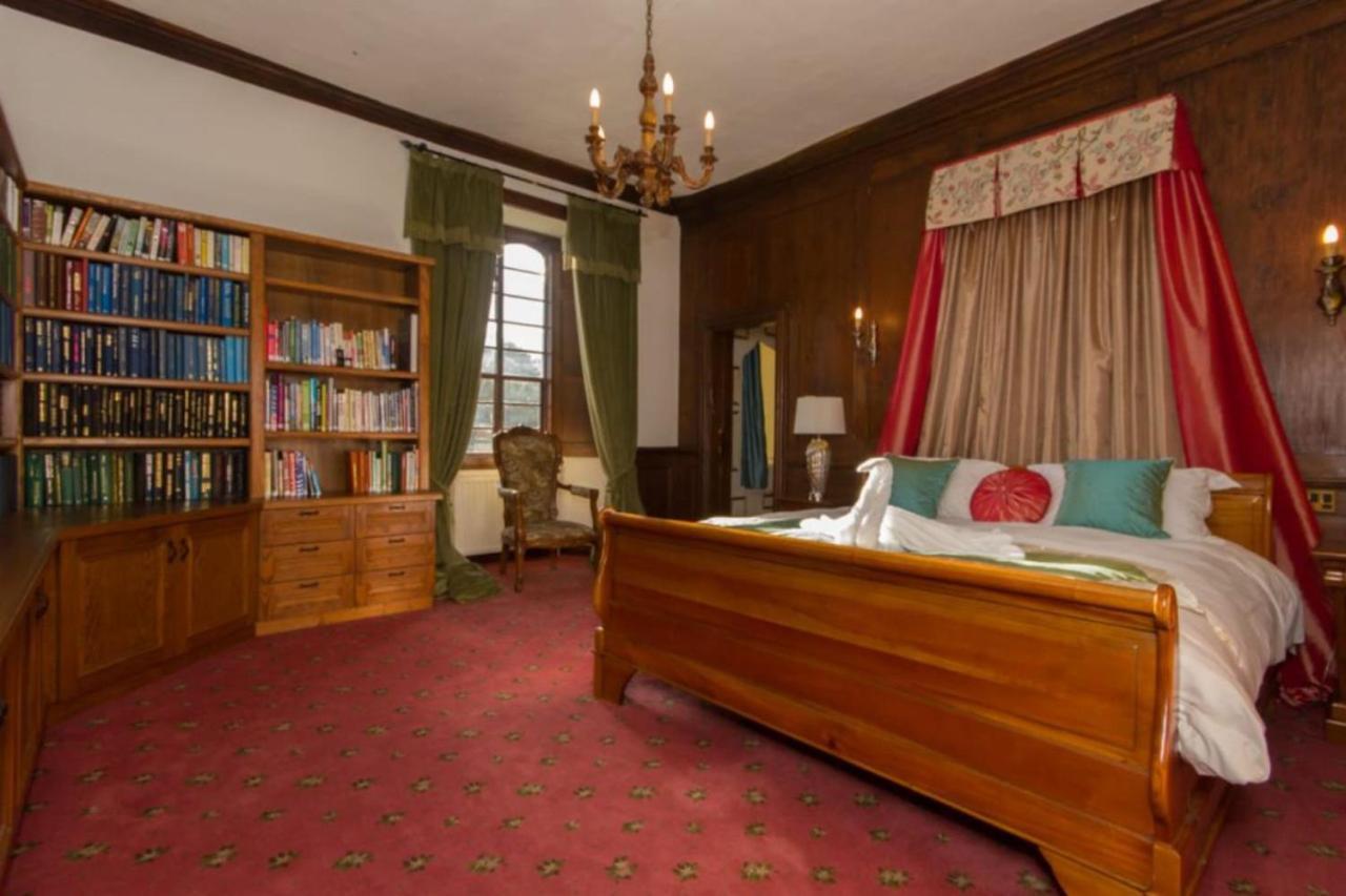 Hockwold Hall - Former Royal Residence Hockwold cum Wilton Экстерьер фото